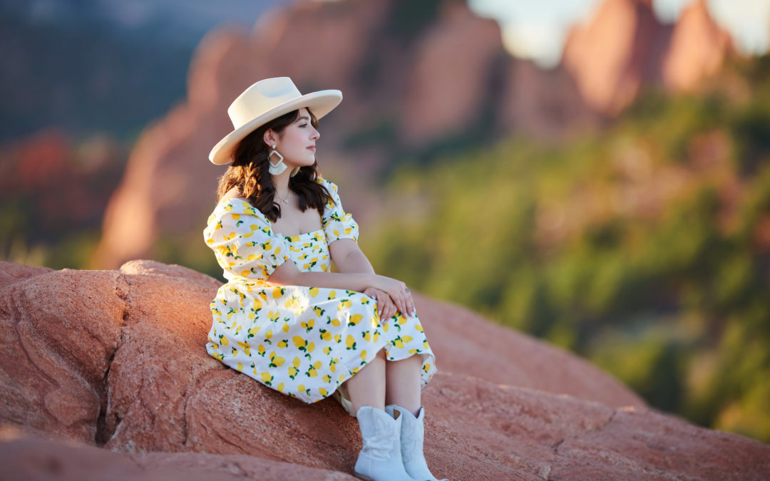 5 Reasons to Hire Colorado Springs Senior Photographer